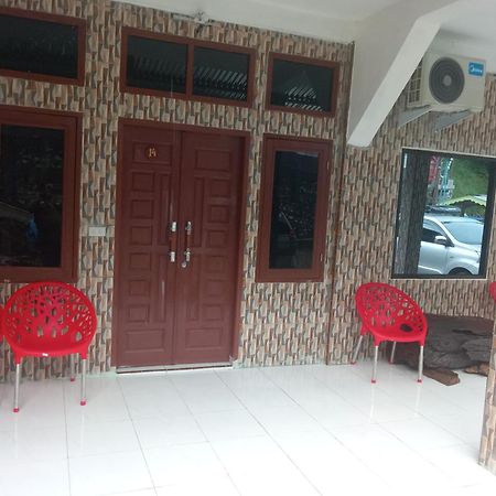 Jungle Treking & Jungle Tour If You Want To Stay Here,You Must Book Treking Only With Us Bukit Lawang Exterior foto