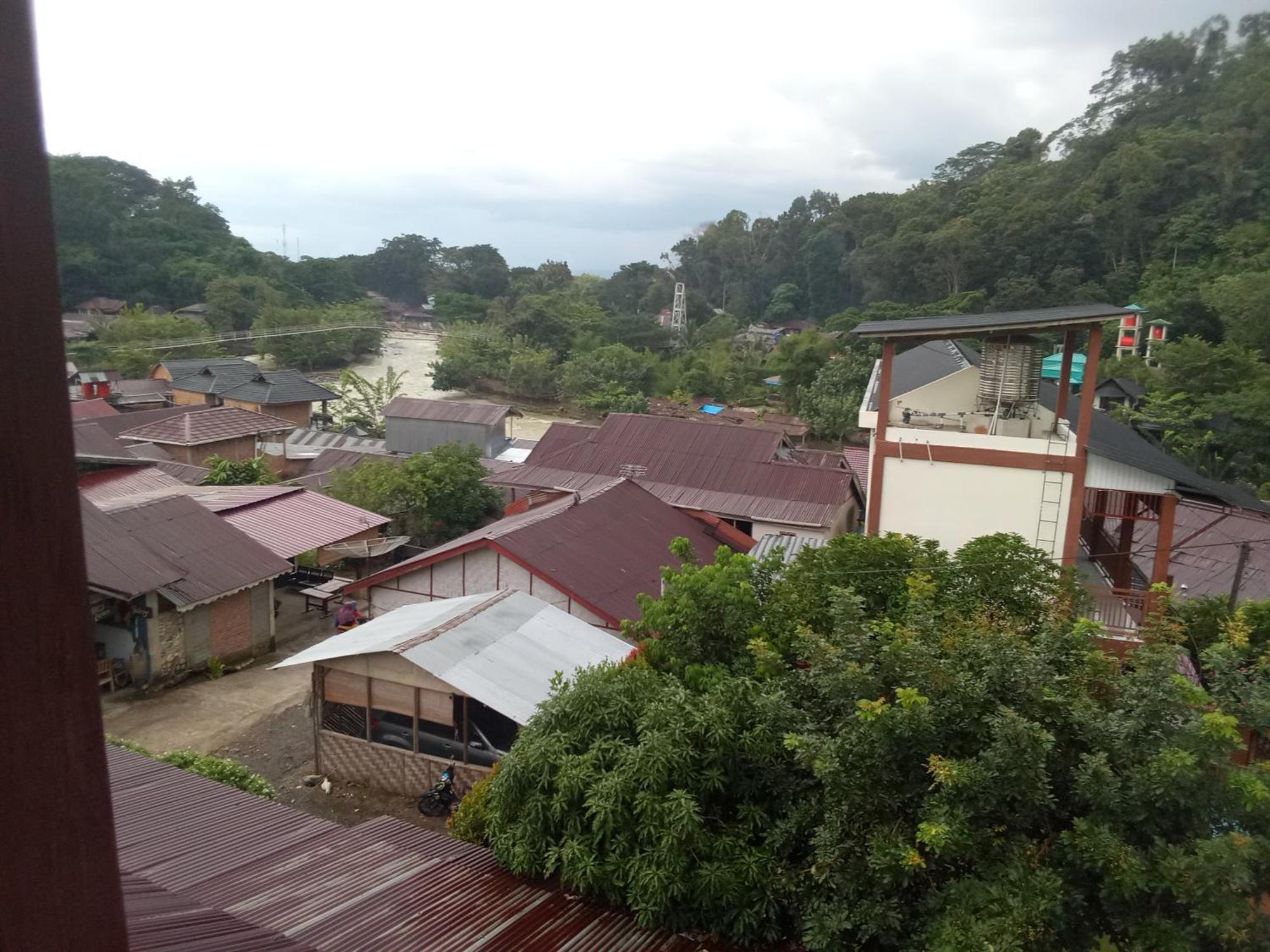Jungle Treking & Jungle Tour If You Want To Stay Here,You Must Book Treking Only With Us Bukit Lawang Exterior foto